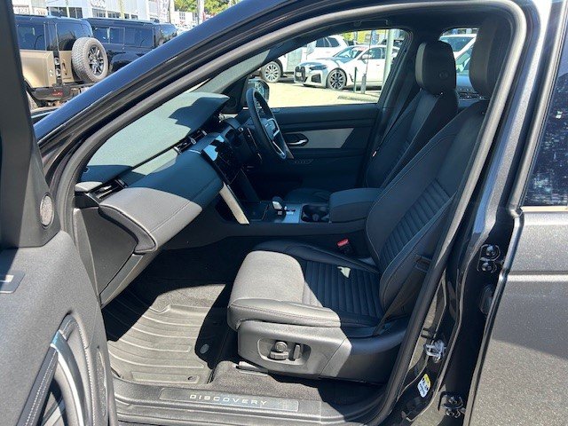 2025 Land Rover Discovery Sport P250 Dynamic SE