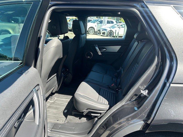 2025 Land Rover Discovery Sport P250 Dynamic SE