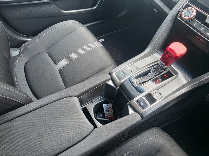 2019 Honda Civic VTi-S