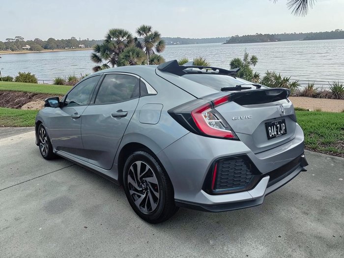 2019 Honda Civic VTi-S