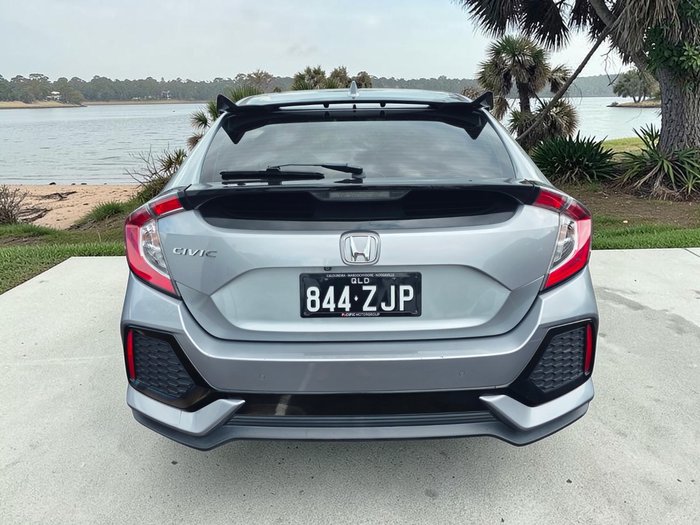 2019 Honda Civic VTi-S