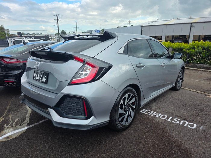 2019 Honda Civic VTi-S