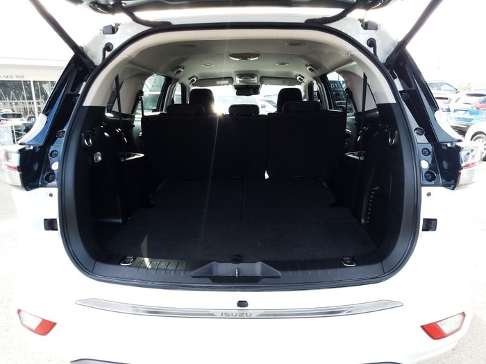 2023 Isuzu MU-X LS-U