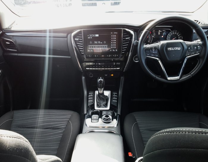 2023 Isuzu MU-X LS-U