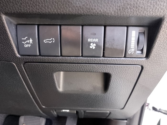 2023 Isuzu MU-X LS-U