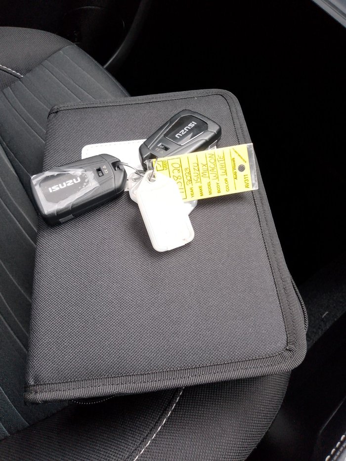 2023 Isuzu MU-X LS-U