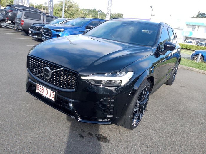 2021 Volvo XC60 B6 R-Design