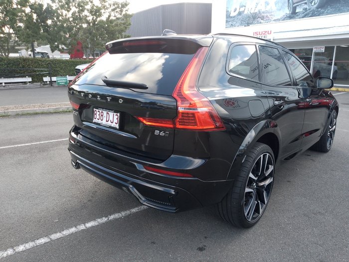 2021 Volvo XC60 B6 R-Design