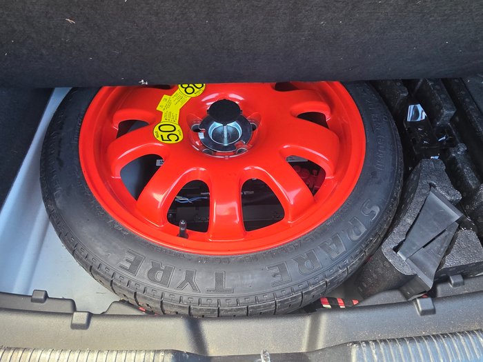 2015 Jaguar XE 25t R-Sport