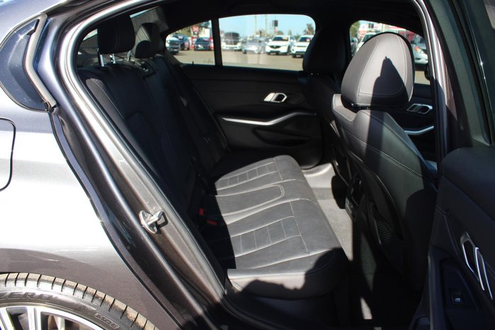 2020 BMW 3 Series 330i M Sport