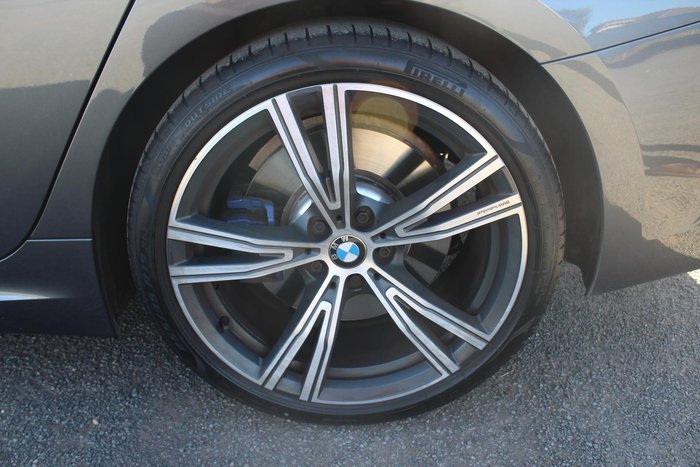2020 BMW 3 Series 330i M Sport