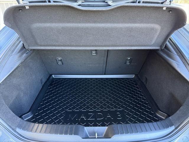 2019 Mazda 3 G25 Astina