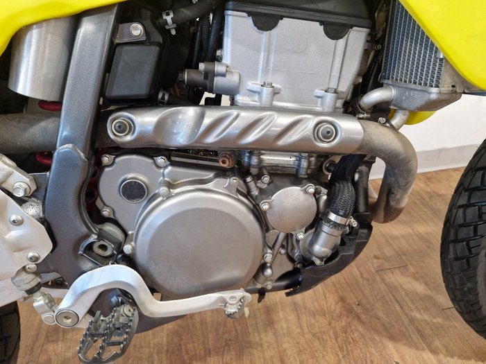 2023 Suzuki DR-Z400E YELLOW