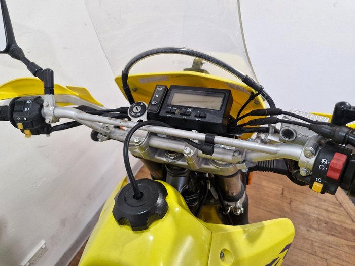 2023 Suzuki DR-Z400E YELLOW