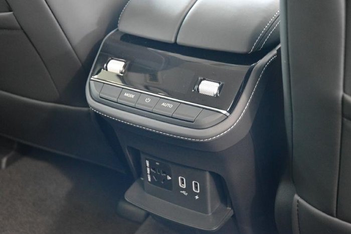 2026 LDV D90 Executive