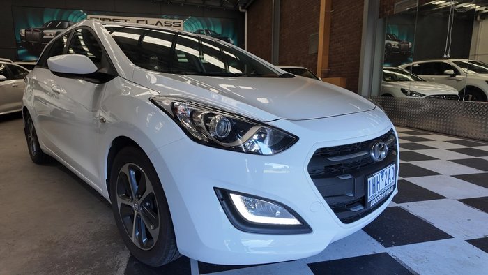 2016 Hyundai i30 GDe4 Series II MY16 Polar White