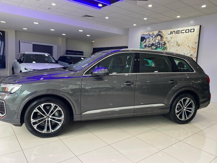 2024 Audi Q7 45 TDI