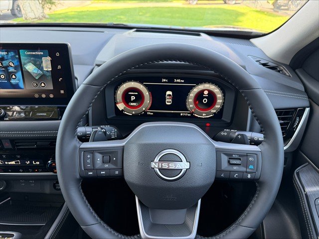 2025 Nissan T33 TI