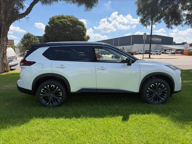 2026 Nissan T33 TI