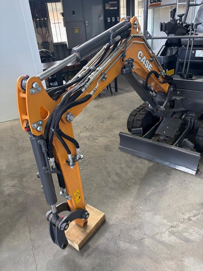 2025 CASE Cx17d