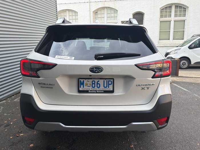 2025 Subaru Outback AWD Touring XT