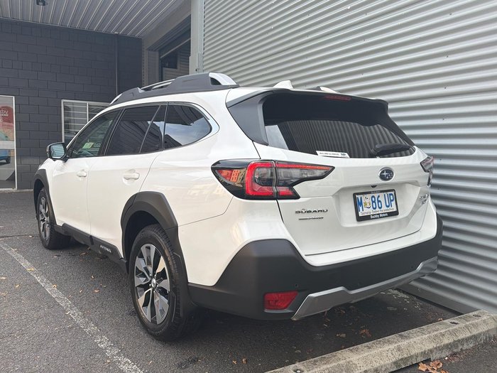 2025 Subaru Outback AWD Touring XT