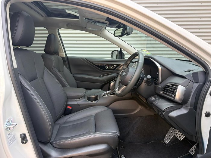 2025 Subaru Outback AWD Touring XT