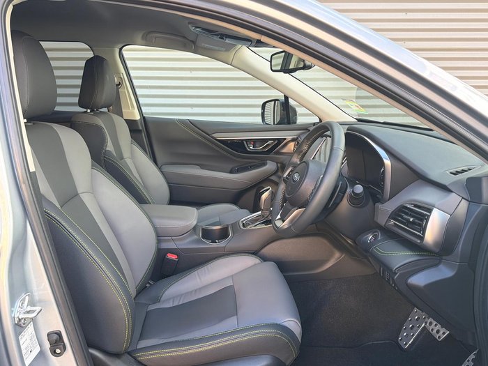 2025 Subaru Outback AWD Sport XT