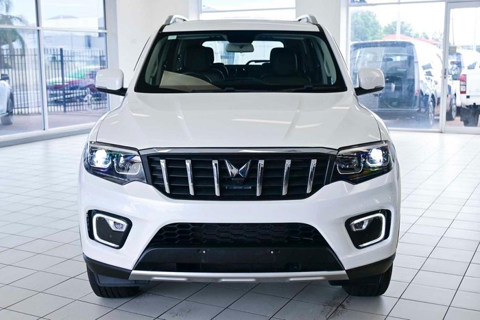 2023 Mahindra Scorpio Z8L