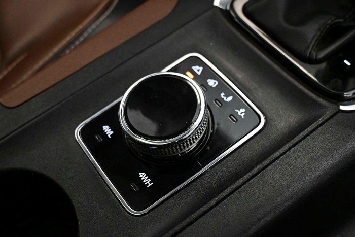 2023 Mahindra Scorpio Z8L