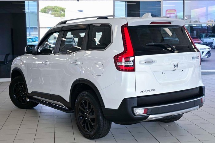 2023 Mahindra Scorpio Z8L