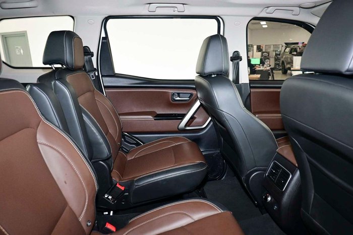 2023 Mahindra Scorpio Z8L