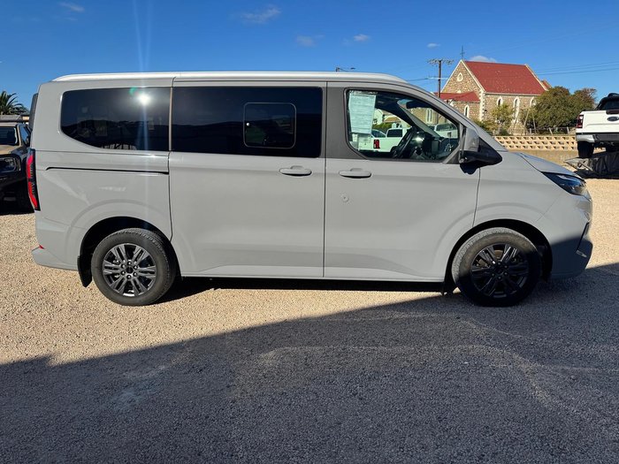 2024 Ford Tourneo Titanium X