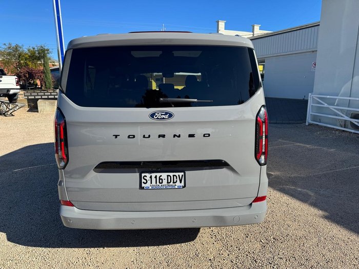 2024 Ford Tourneo Titanium X