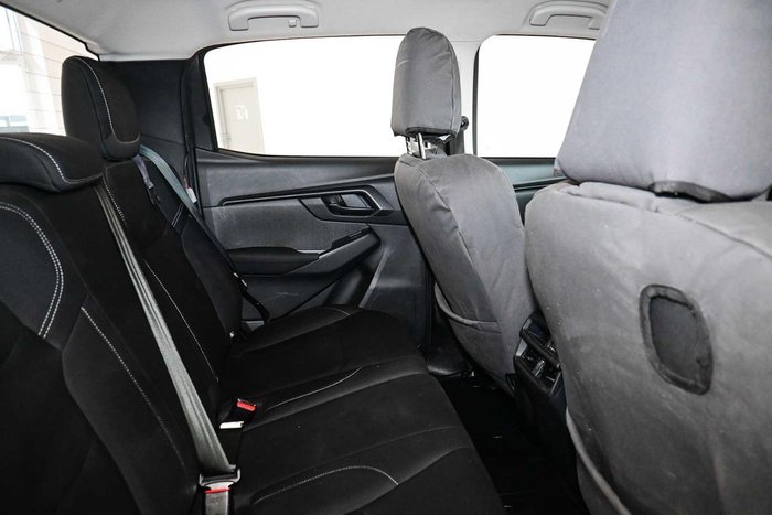 2023 Isuzu D-MAX SX