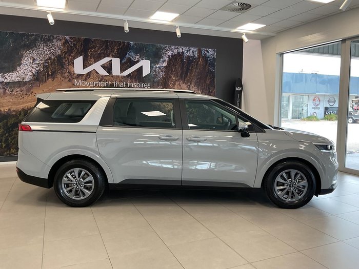 2023 Kia Carnival S