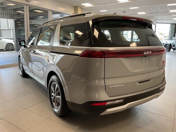 2023 Kia Carnival S