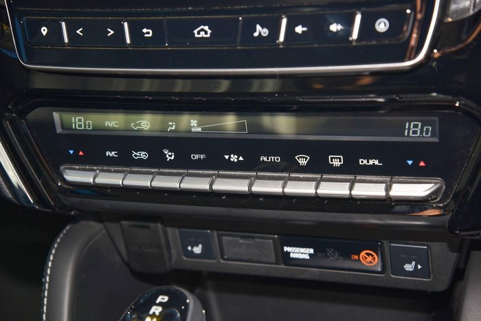 2024 Isuzu MU-X LS-T