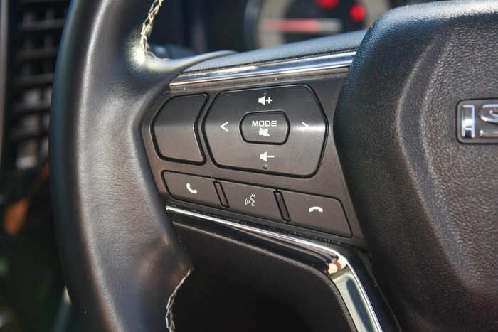 2024 Isuzu MU-X LS-T