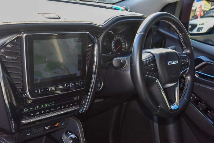 2024 Isuzu MU-X LS-T