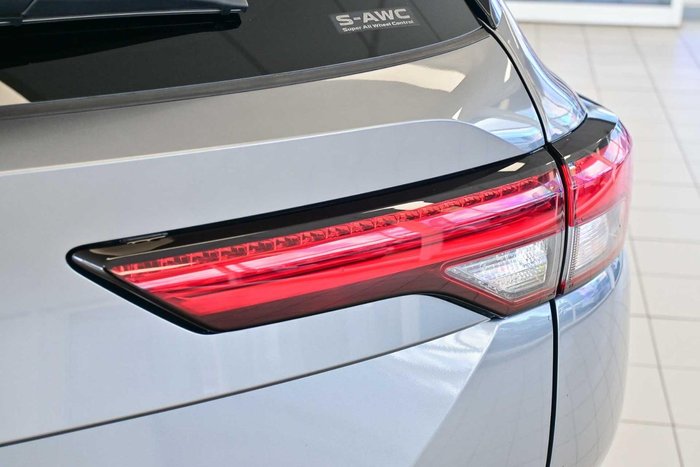 2023 Mitsubishi Outlander LS