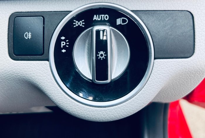 2012 Mercedes-Benz C-Class C250 CDI BlueEFFICIENCY C204 Fire Opal