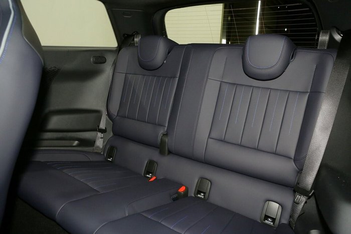 2025 MINI Cooper SE Favoured