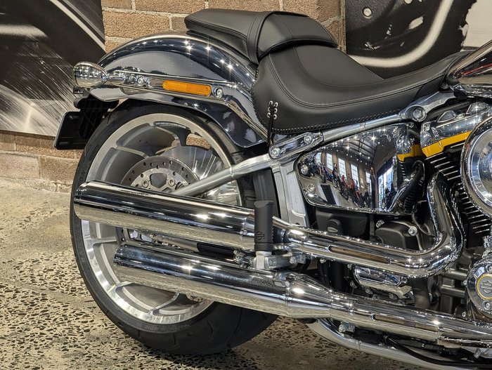 2025 Harley-Davidson Fat Boy Gray Ghost (FLSTFI) Softail Grey