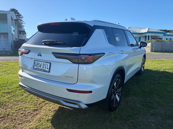 2025 Mitsubishi Outlander Aspire