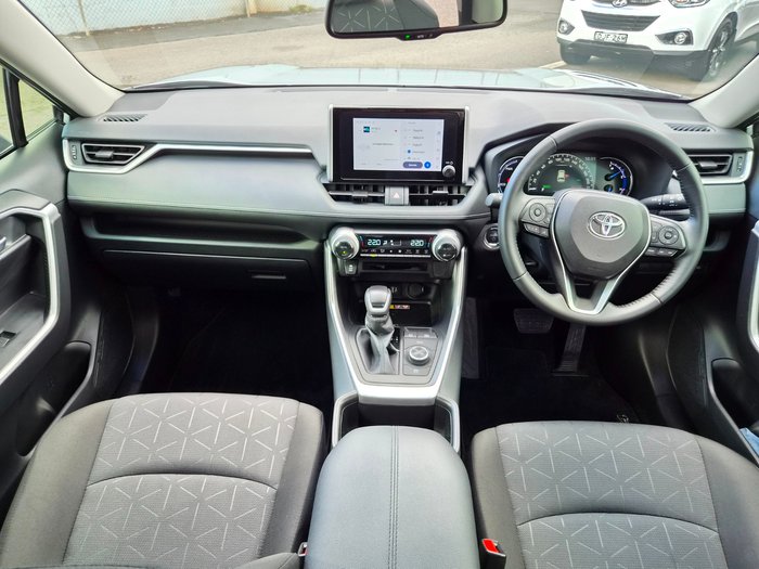 2024 Toyota RAV4 GXL