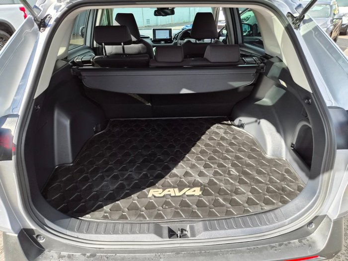 2024 Toyota RAV4 GXL