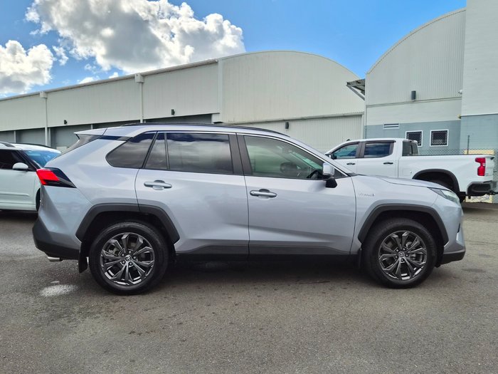2024 Toyota RAV4 GXL