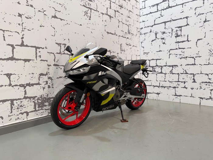 2025 Aprilia RS 457 RS Yellow