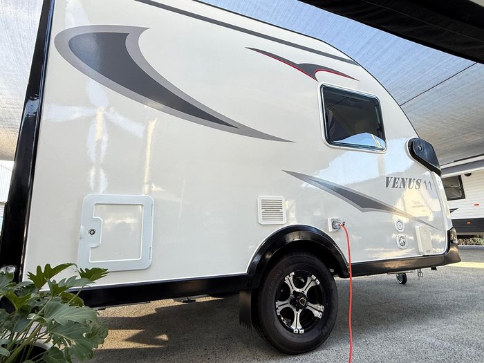 2024 Custom Century Venus 11